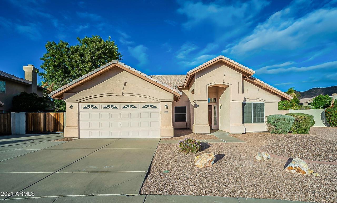 5606 W Blackhawk Dr., Glendale, AZ 85308