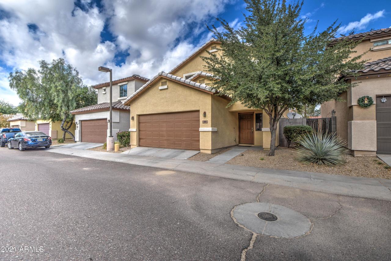 10225 W Camelback Rd. #39, Phoenix, AZ 85037