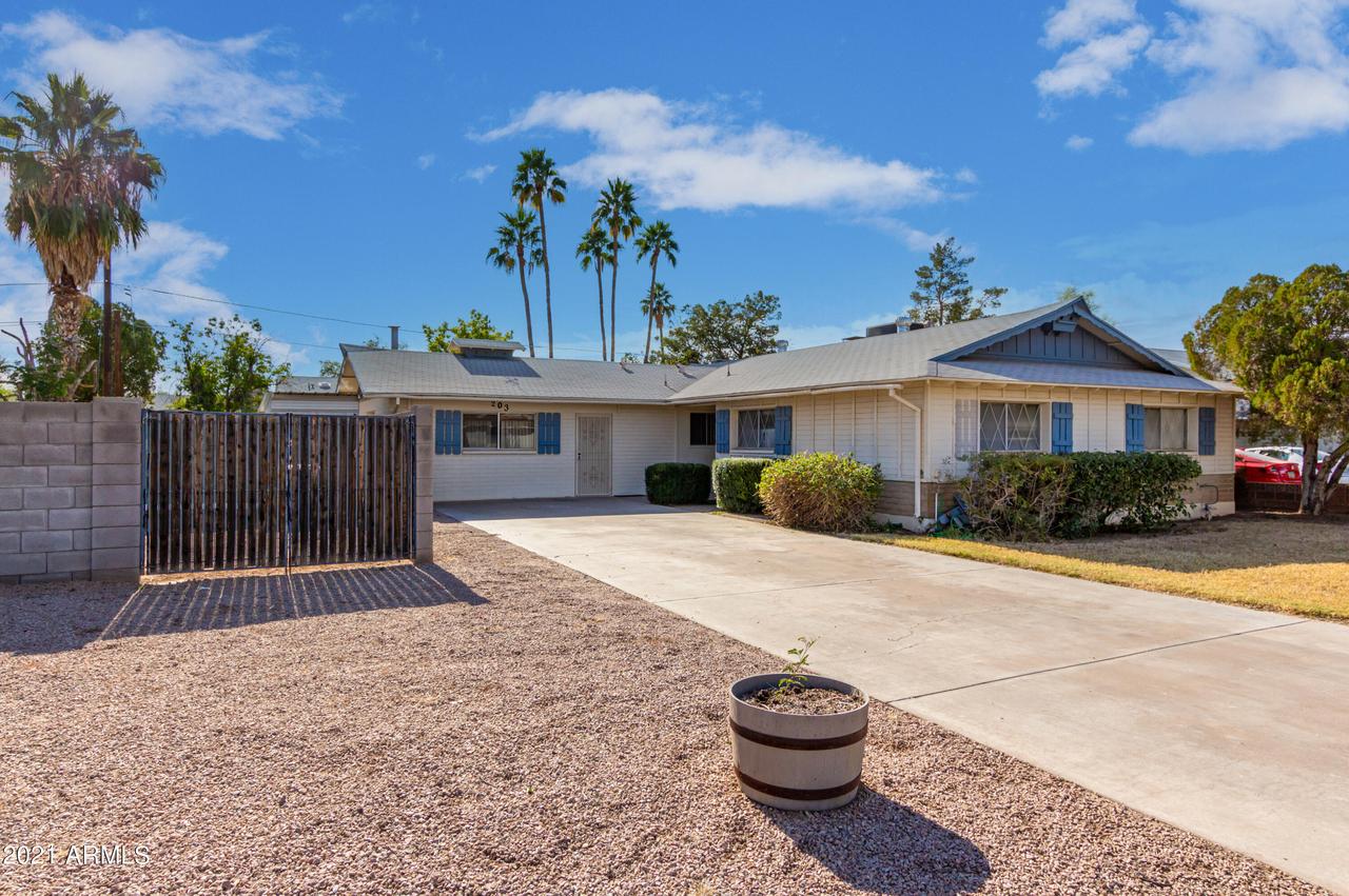 203 E Manhatton Dr., Tempe, AZ 85282