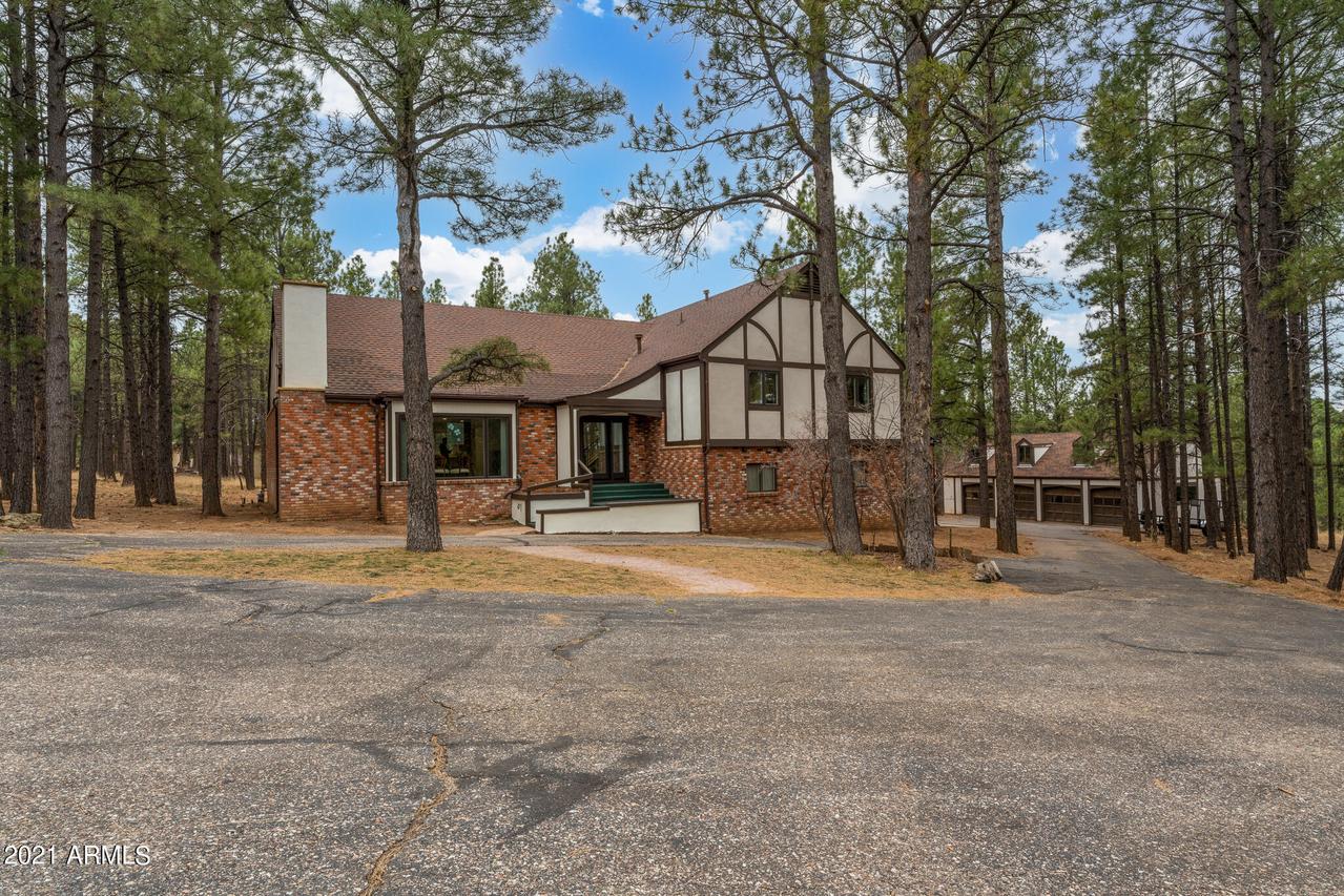 1212 N La Costa Ln., Flagstaff, AZ 86004