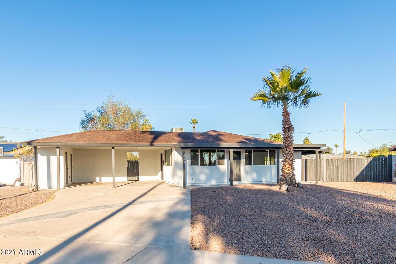 2944 W Port Royale Ln., Phoenix, AZ 85053