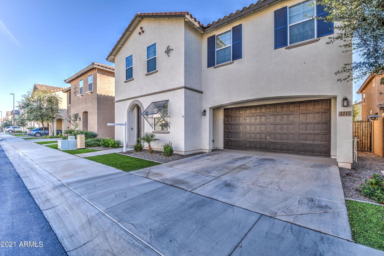 4245 E Erie St., Gilbert, AZ 85295