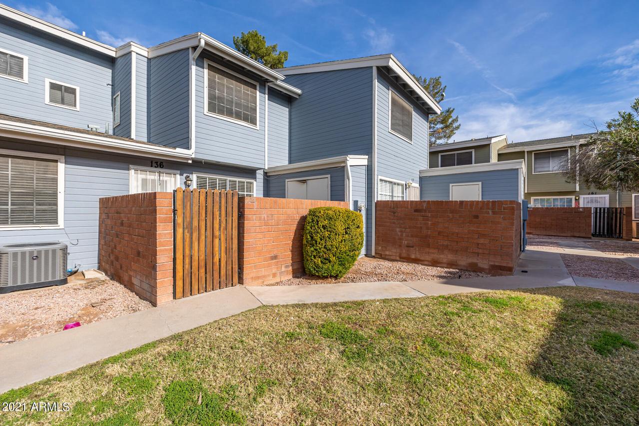 2301 E University Dr. #136, Mesa, AZ 85213