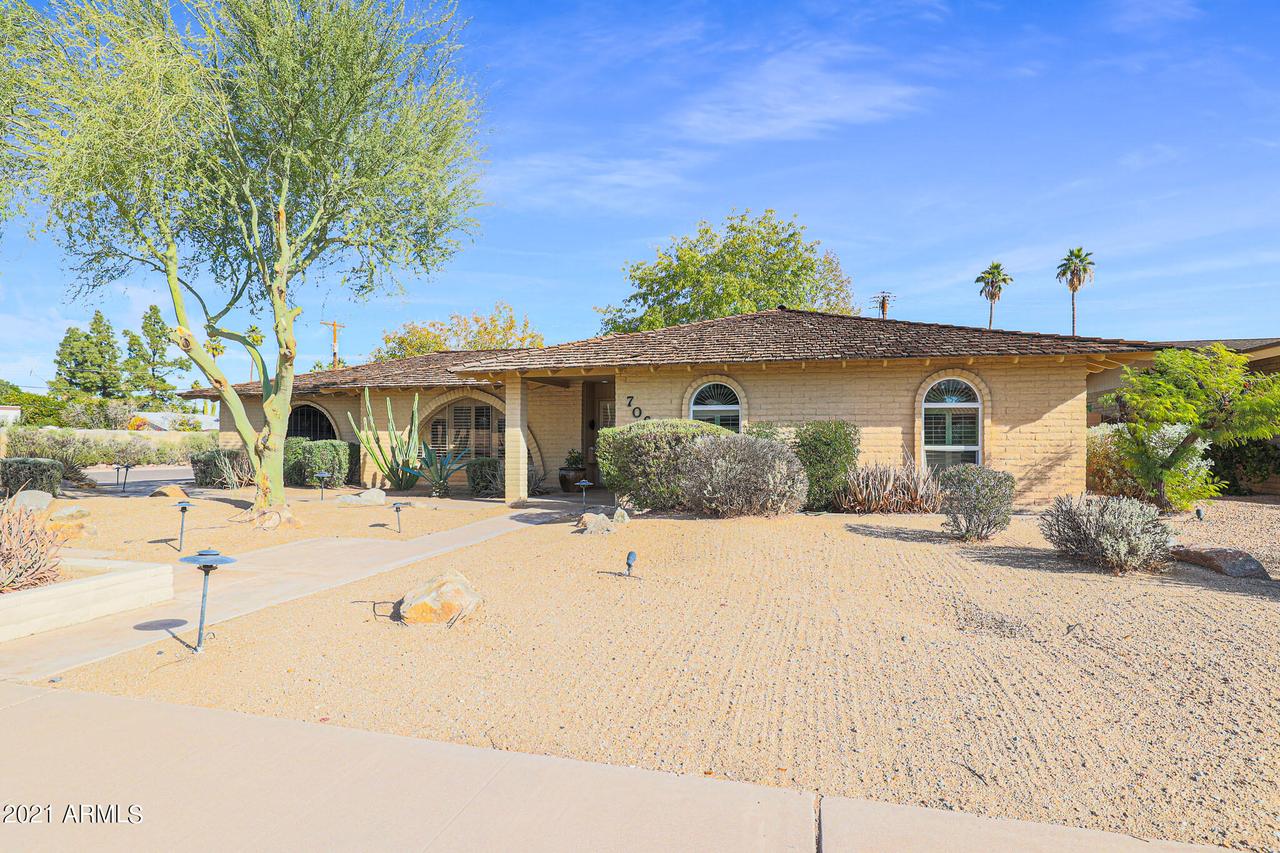 706 E Balboa Dr., Tempe, AZ 85282