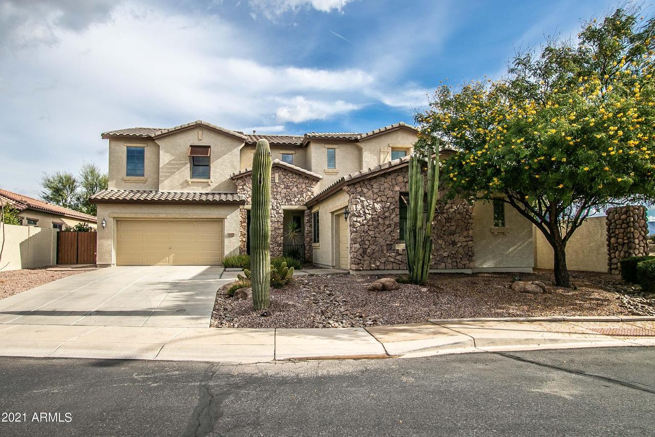 4451 S Granite Dr., Chandler, AZ 85249