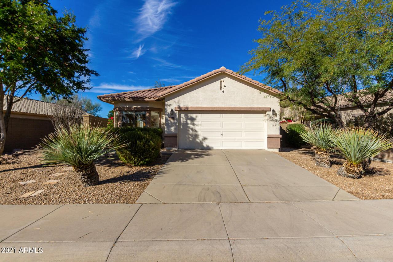 40906 N Columbia Tr., Anthem, AZ 85086