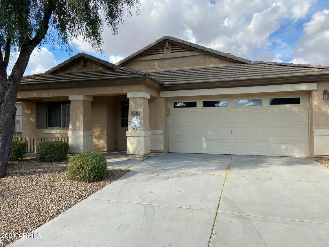 1348 E Angeline Ave., San Tan Valley, AZ 85140