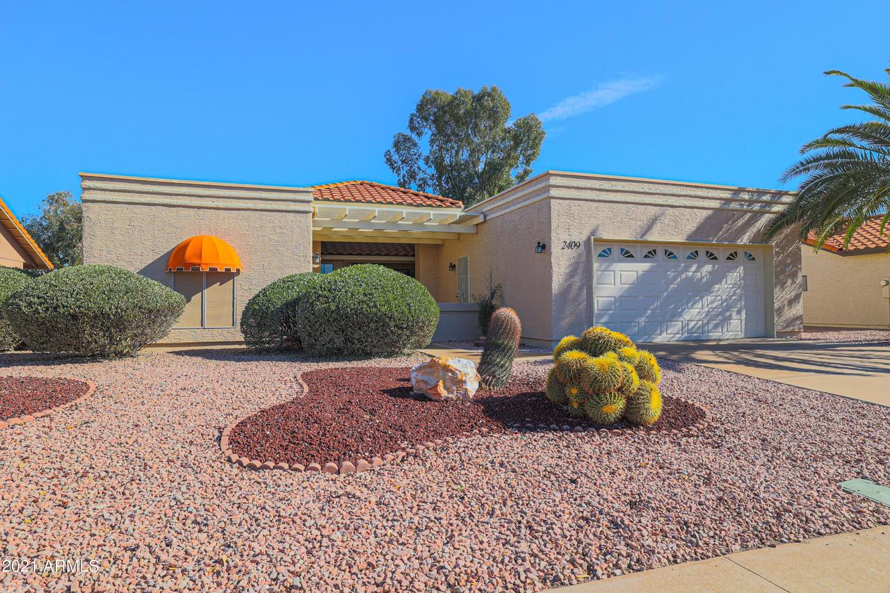 2409 Leisure World, Mesa, AZ 85206