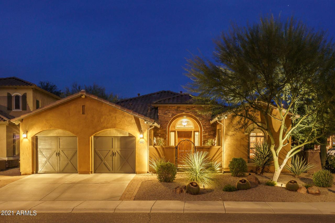 3844 E Daley Ln., Phoenix, AZ 85050