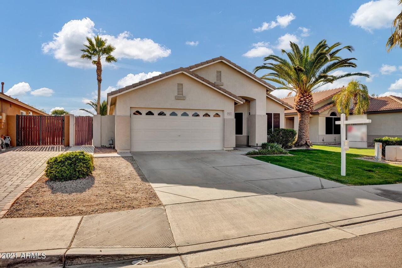 8443 W Monona Ln., Peoria, AZ 85382