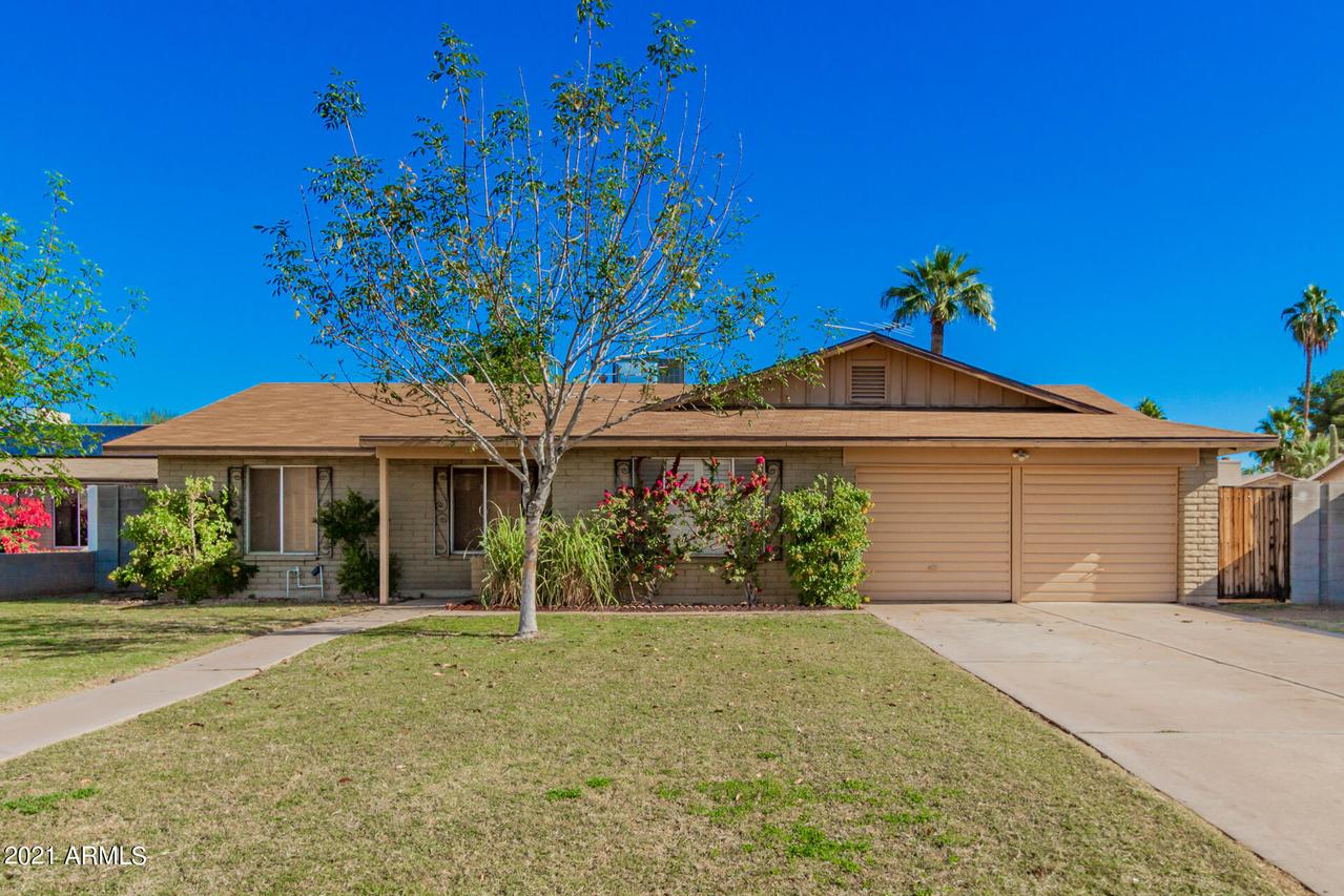 3115 S Kachina Dr., Tempe, AZ 85282