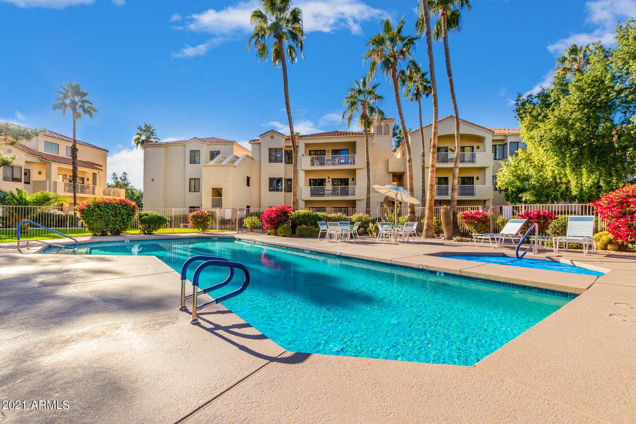 19400 N Westbrook Pkwy. #210, Peoria, AZ 85382