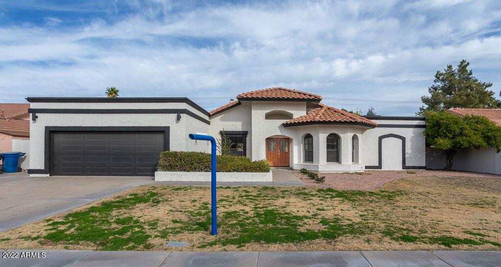1134 E Sunburst Ln., Tempe, AZ 85284