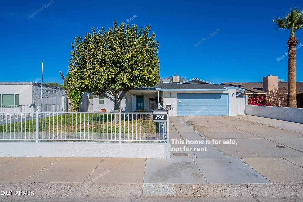 2808 W Morten Ave., Phoenix, AZ 85051