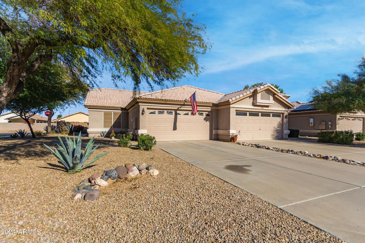 10360 W Burnett Rd., Peoria, AZ 85382
