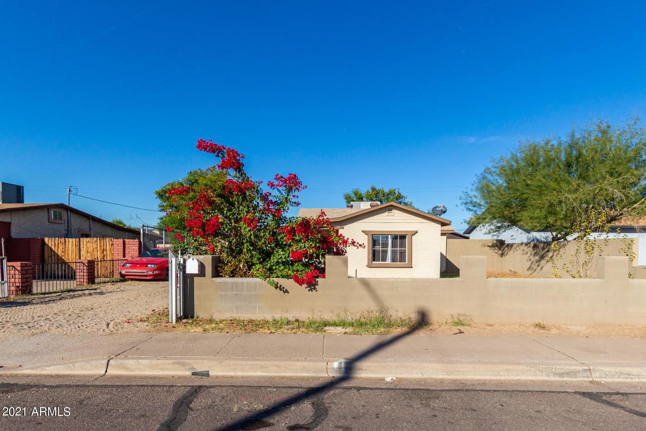 3112 W Madison St., Phoenix, AZ 85009