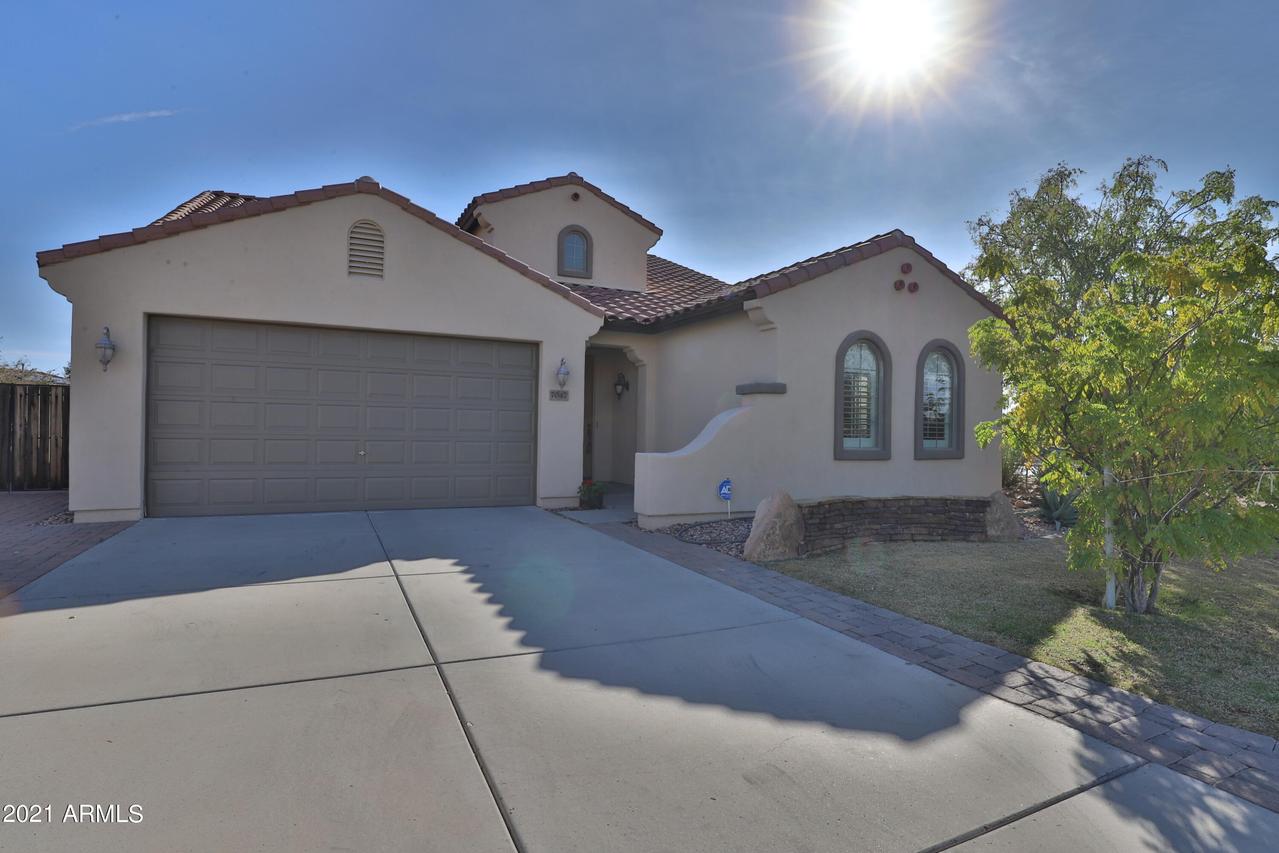 7047 W Ashby Dr., Peoria, AZ 85383