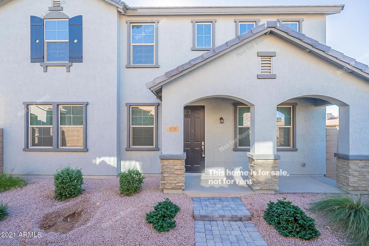 232 N 56th Pl., Mesa, AZ 85205
