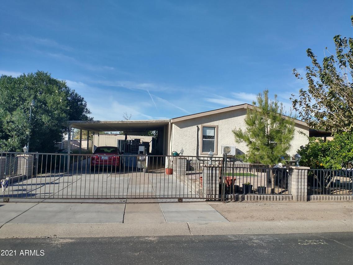 212 S Ellsworth Rd., Mesa, AZ 85208