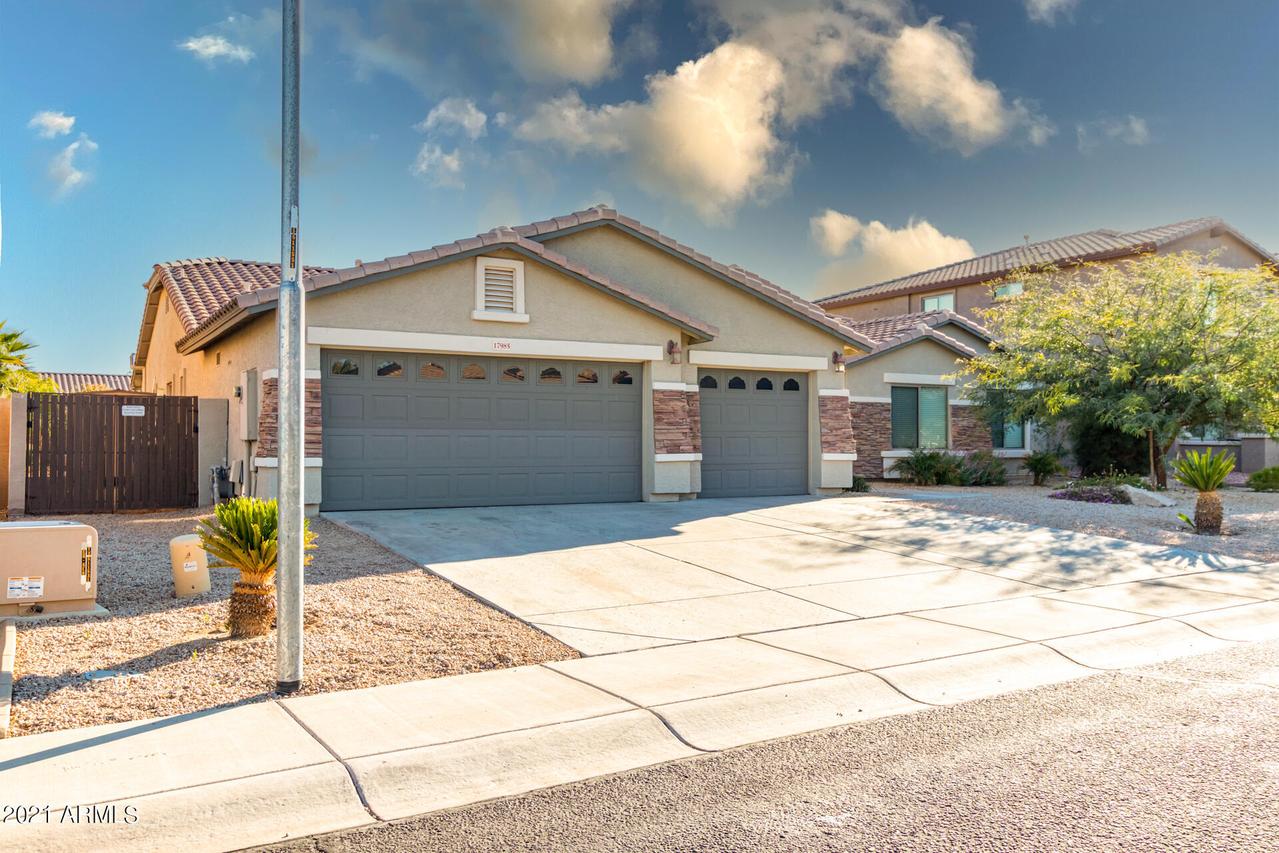 17985 W Mauna Loa Ln., Surprise, AZ 85388