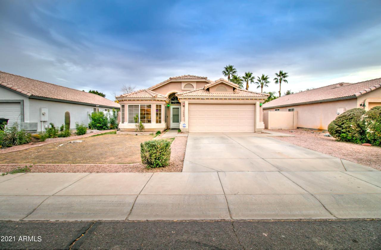 1243 S Pueblo Ct., Gilbert, AZ 85233