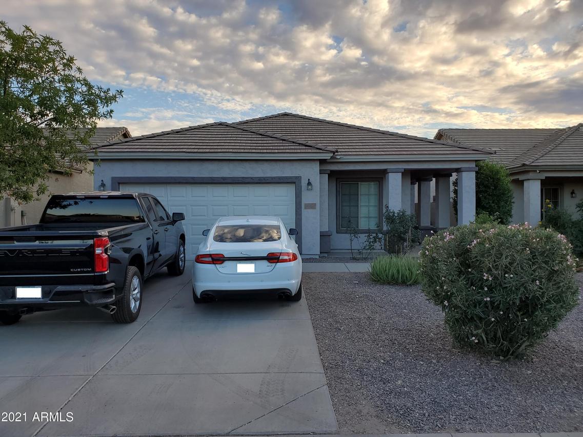 439 E Yellow Wood Ave., San Tan Valley, AZ 85140