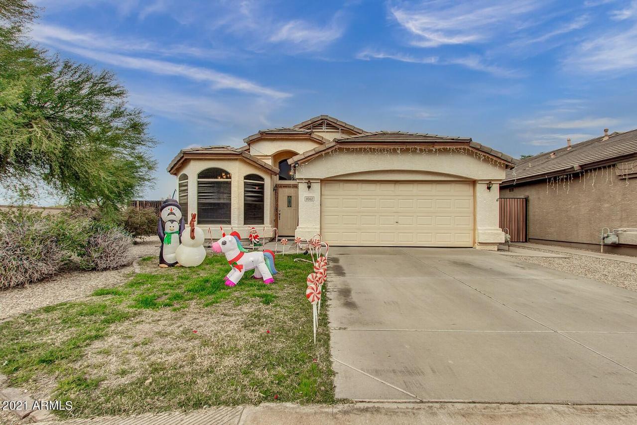 9302 E Plana Ave., Mesa, AZ 85212