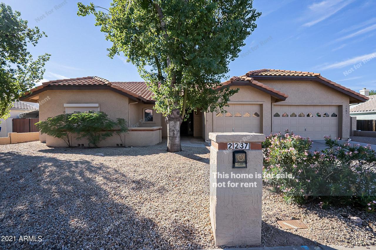 2237 E Kenwood St., Mesa, AZ 85213