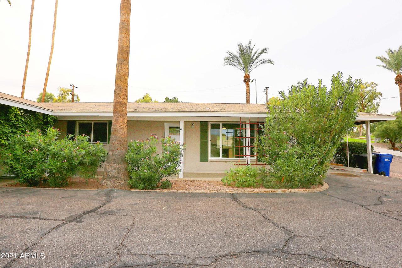 524 W Fairway Dr. #16, Mesa, AZ 85201