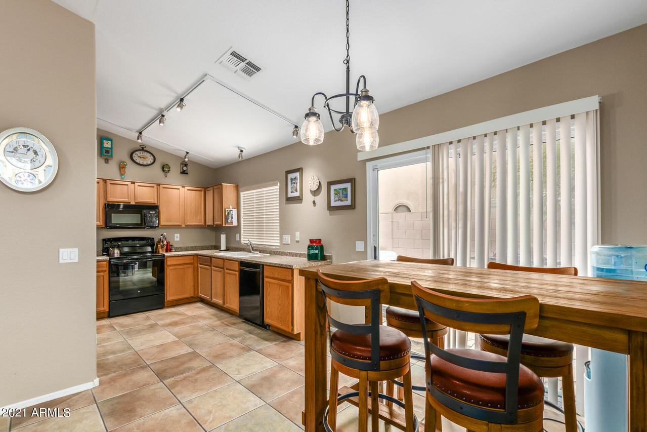 6648 E Russell St., Mesa, AZ 85215