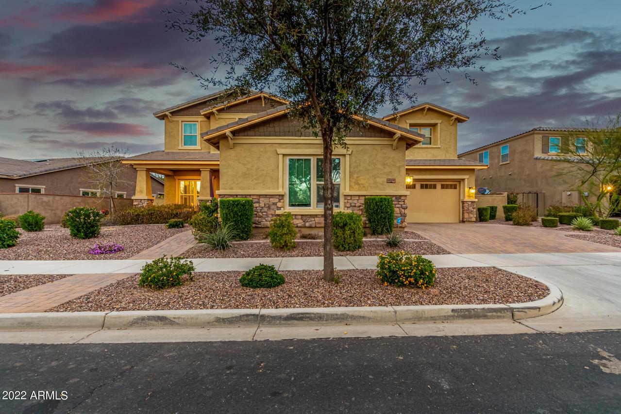 10508 E Vivid Ave., Mesa, AZ 85212