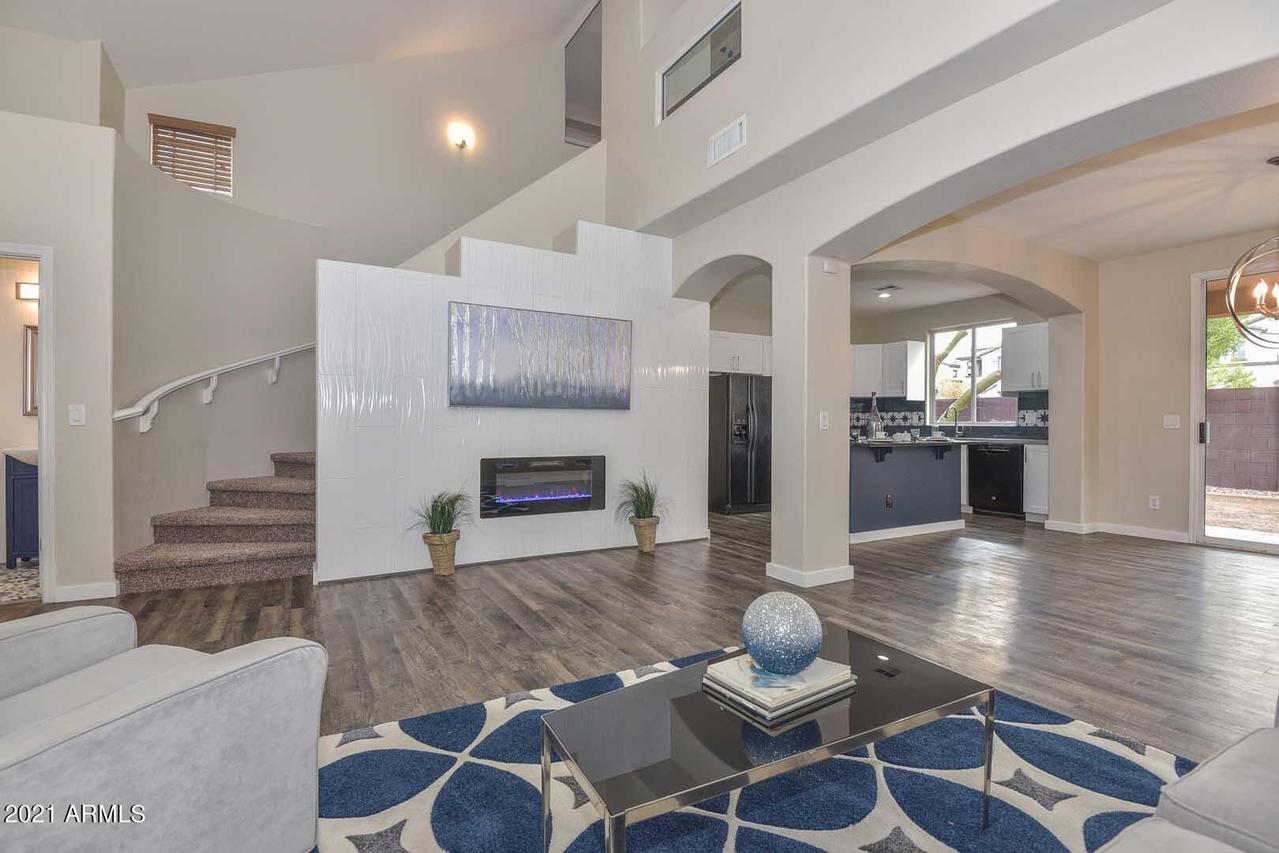 7242 S 38th Pl., Phoenix, AZ 85042