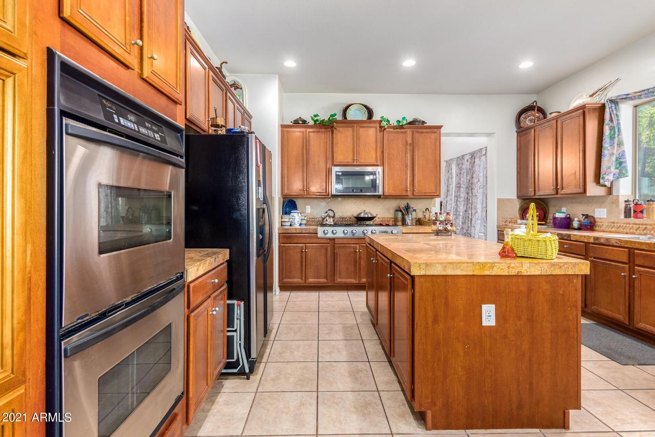 3816 E Scorpio Pl., Chandler, AZ 85249