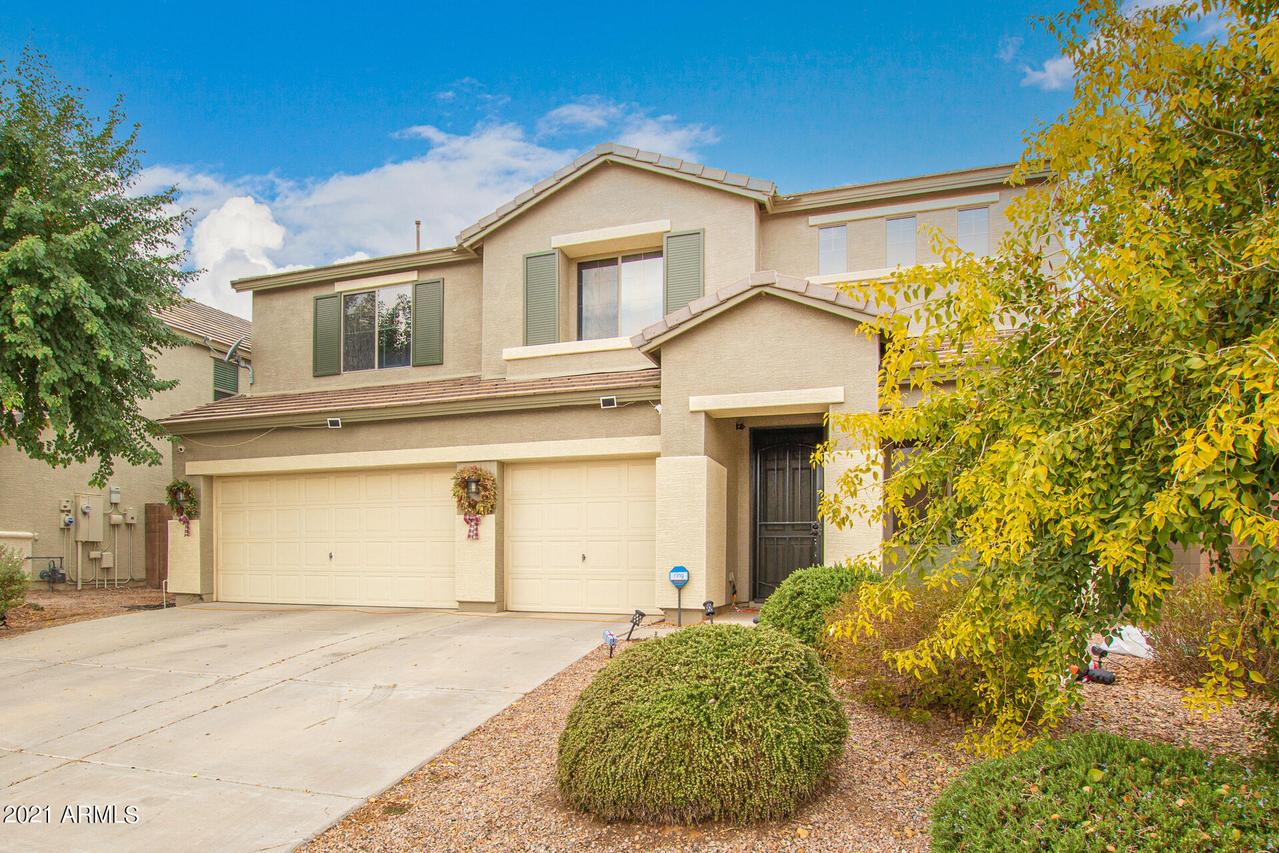 9736 N 182nd Ln., Waddell, AZ 85355