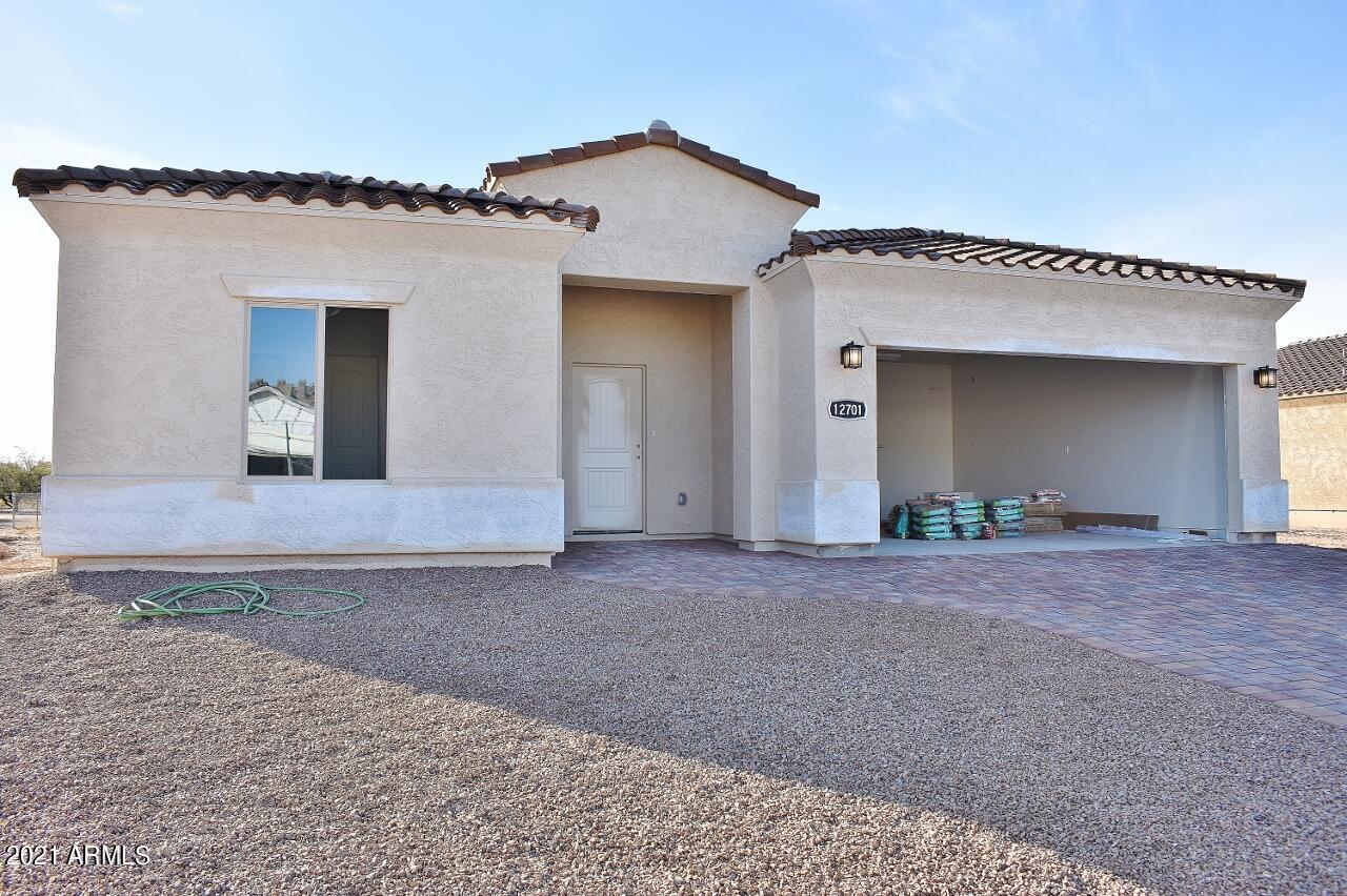12701 W Cabrillo Dr., Arizona City, AZ 85123