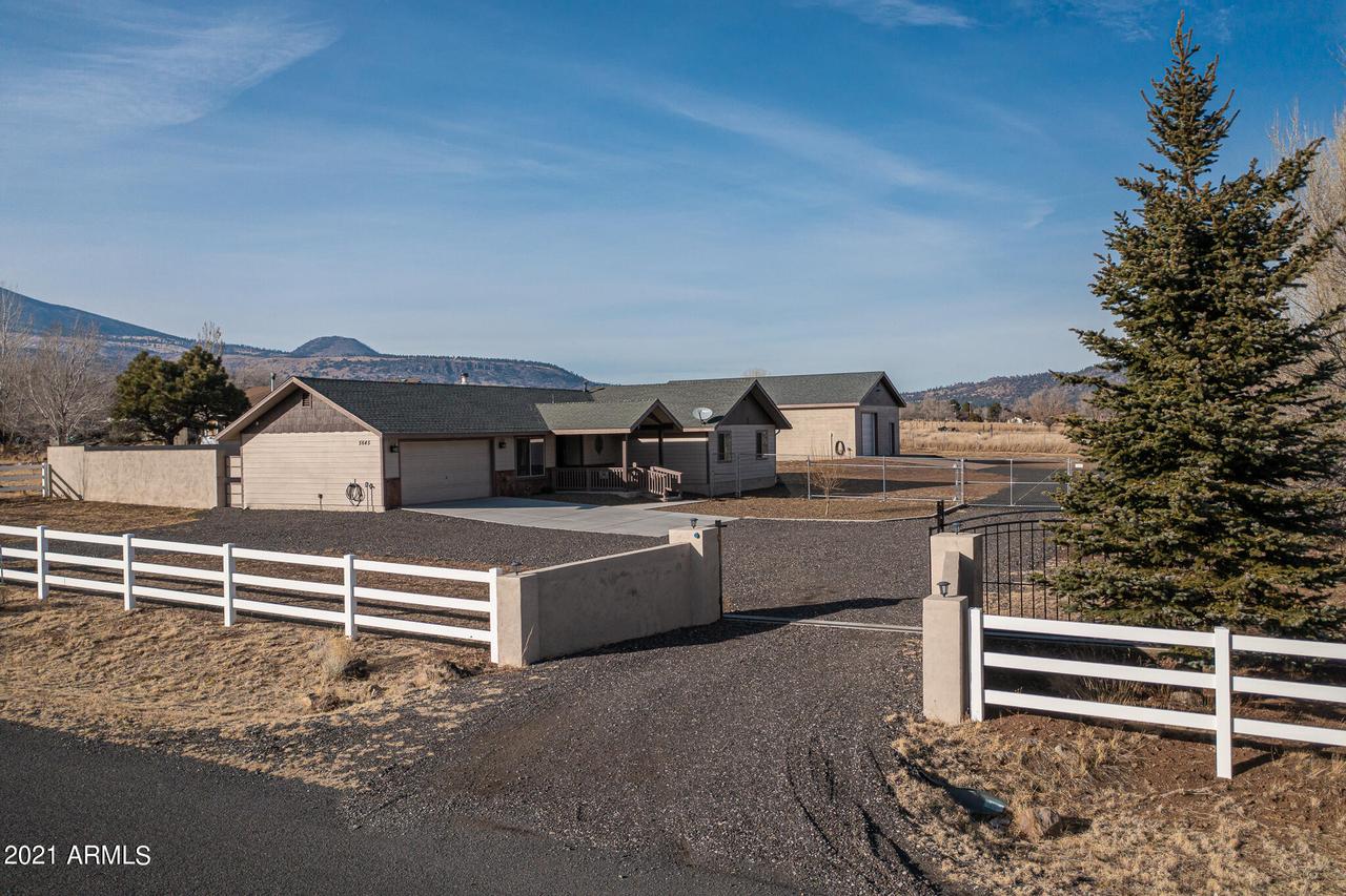 5645 E Buckboard Tr., Flagstaff, AZ 86004