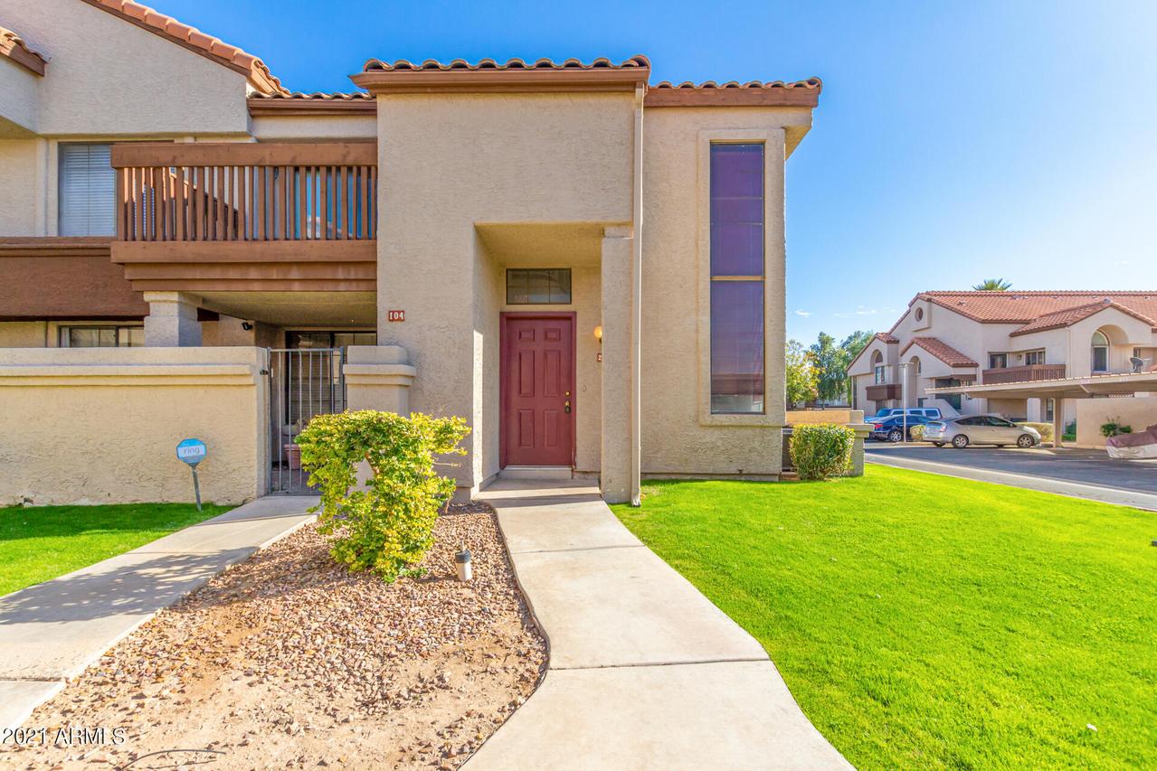 818 S Westwood St. #204, Mesa, AZ 85210