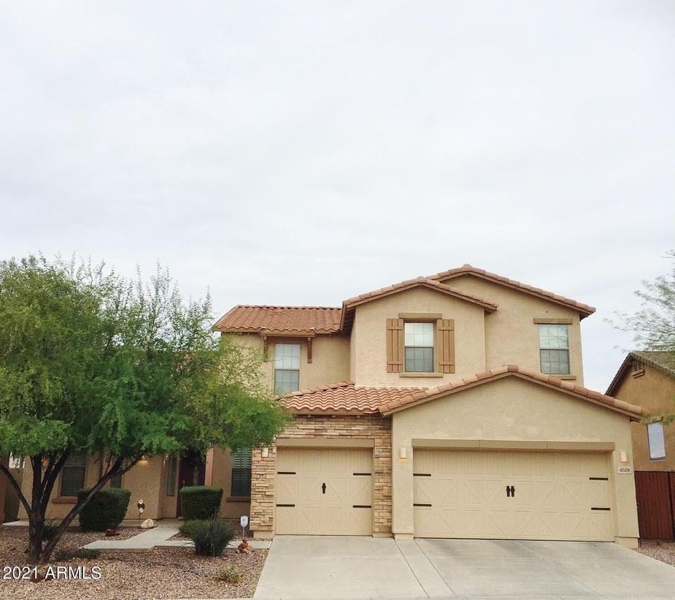 4528 W Judson Dr., New River, AZ 85087