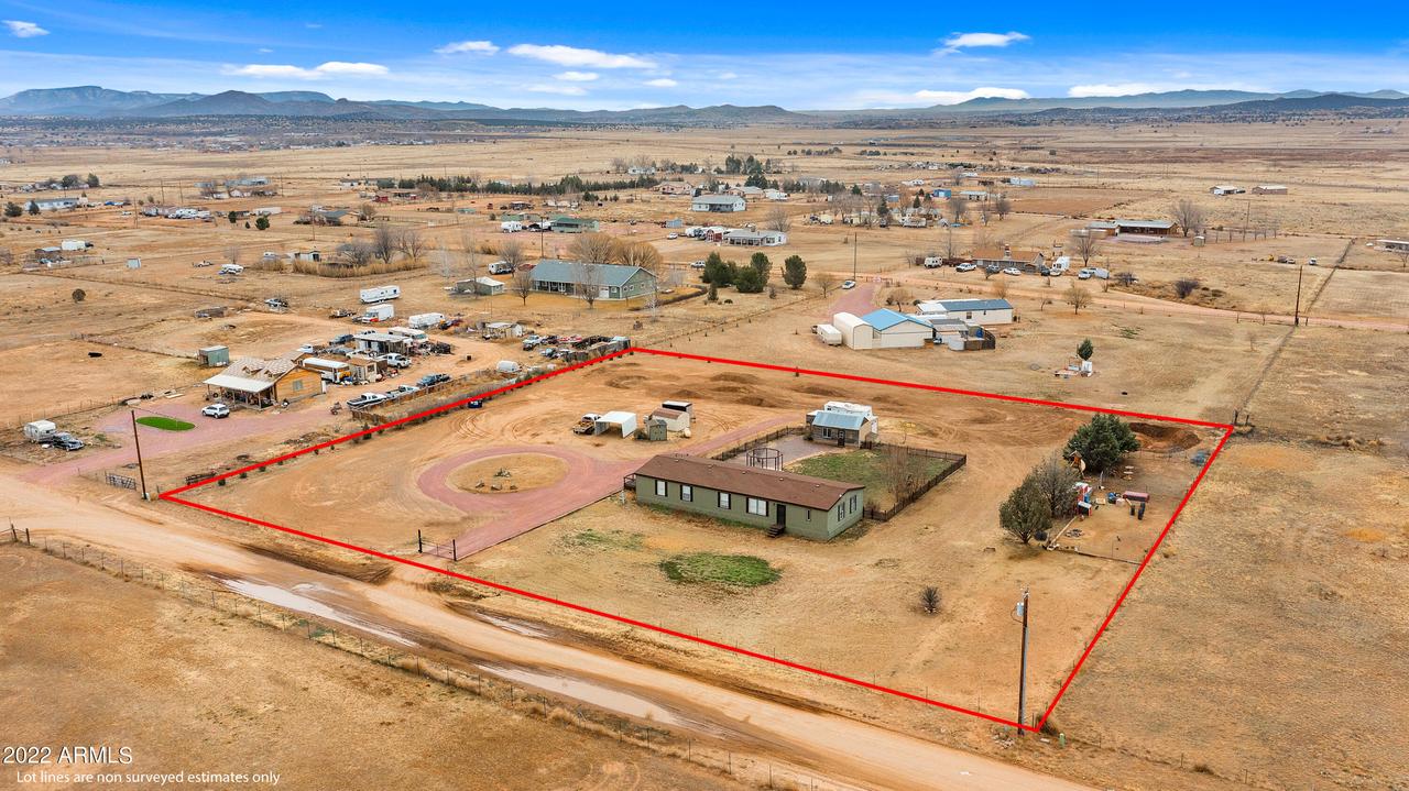 1325 W Ranch House Rd., Paulden, AZ 86334
