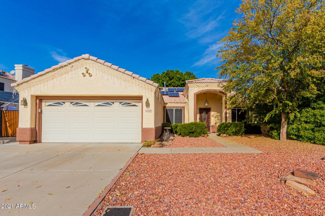 5028 W Davis Rd., Glendale, AZ 85306