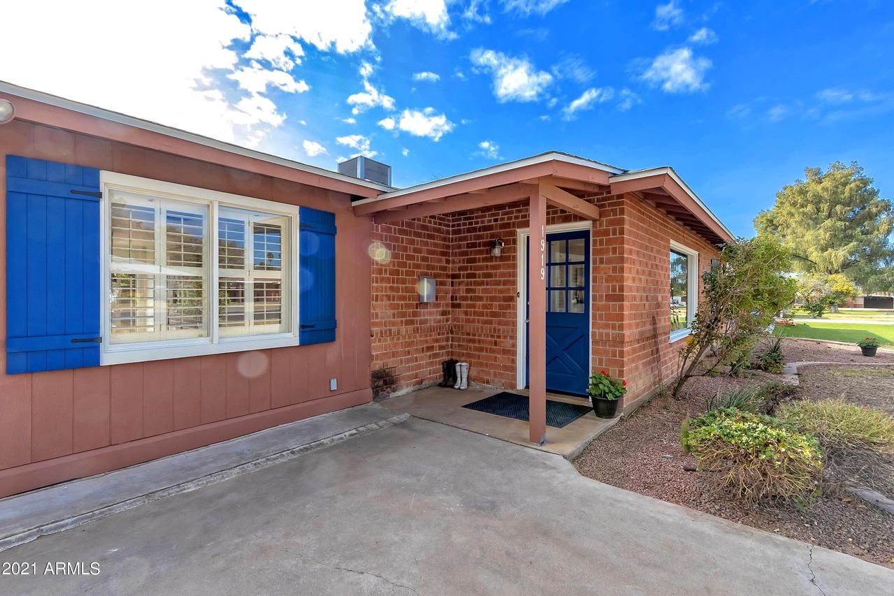 1919 E Rancho Dr., Phoenix, AZ 85016