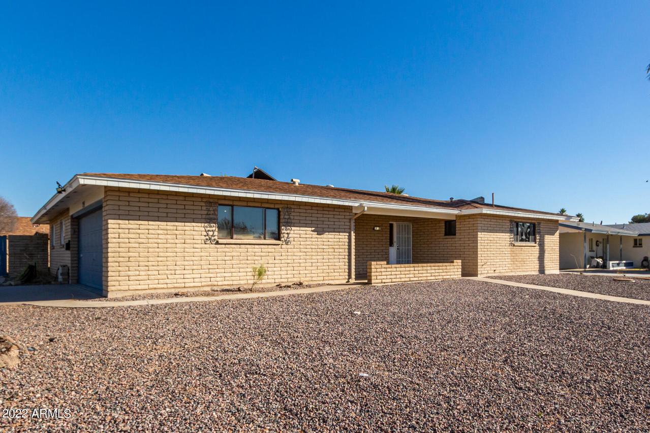 755 N 63rd Pl., Mesa, AZ 85205