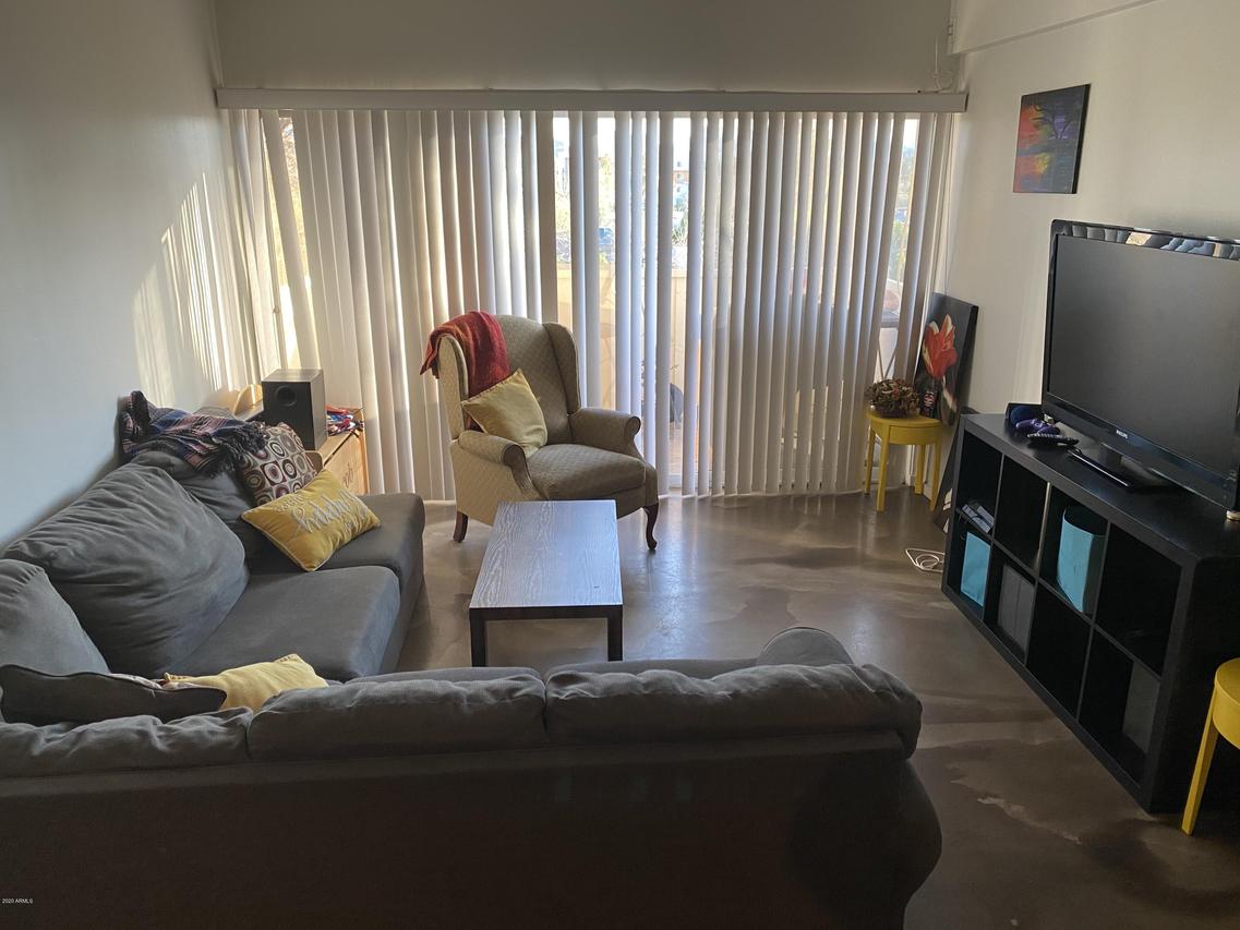 351 E Thomas Rd. #D402, Phoenix, AZ 85012