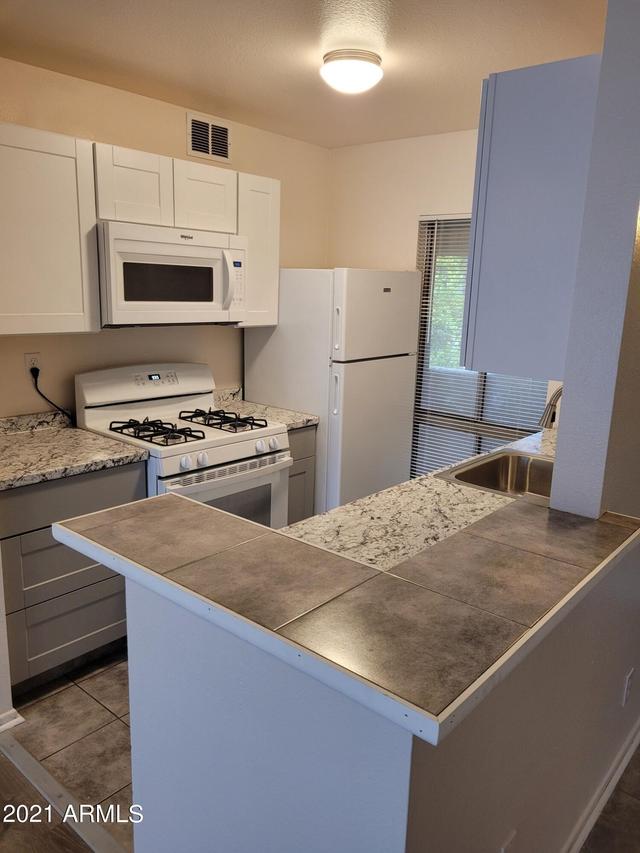 1701 W Tuckey Ln. #237, Phoenix, AZ 85015