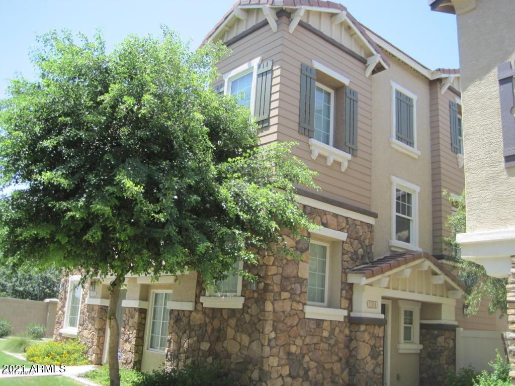 1304 S Sabino Dr., Gilbert, AZ 85296