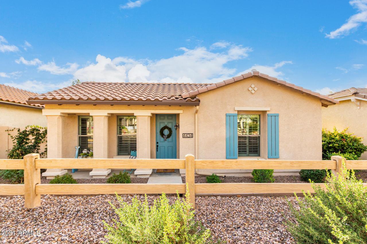 4434 E Wildhorse Dr., Gilbert, AZ 85297