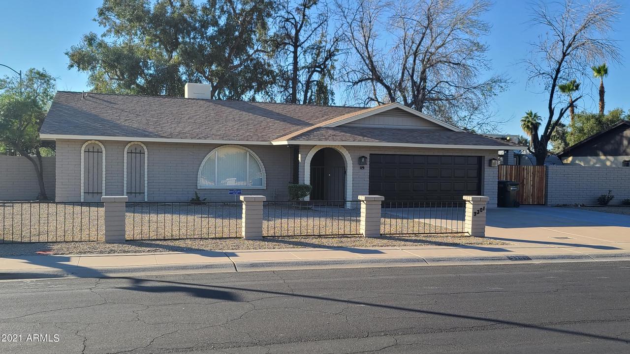 3301 W Cinnabar Ave., Phoenix, AZ 85051