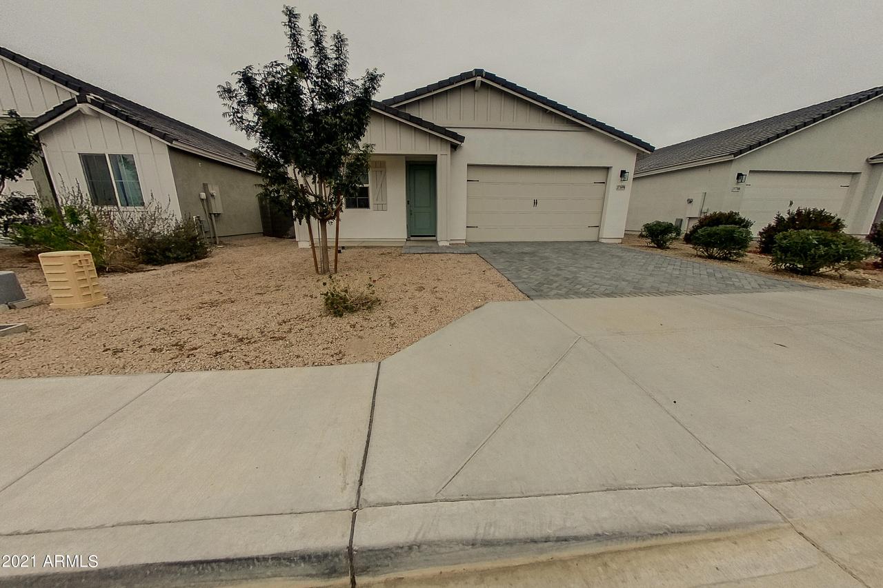37696 N Poplar Rd., San Tan Valley, AZ 85140