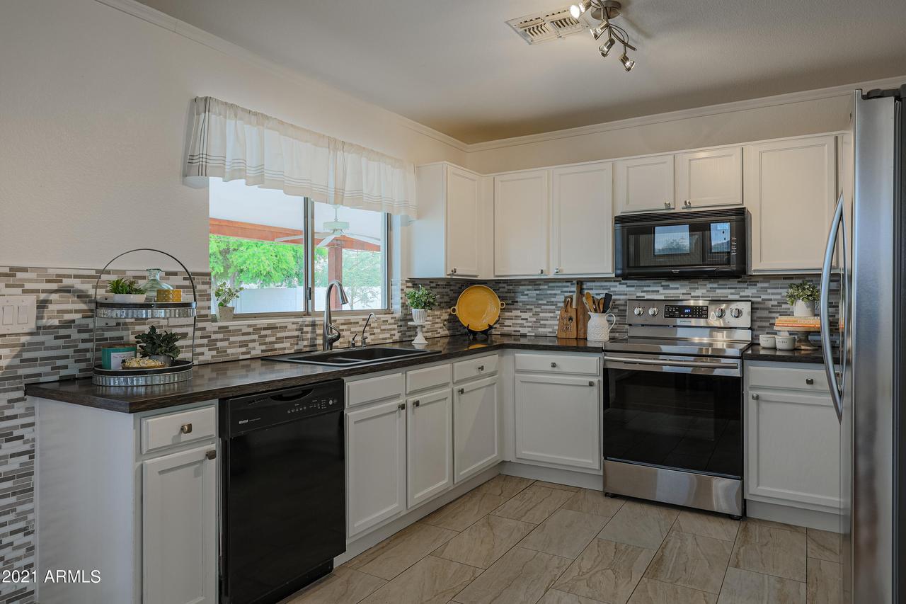 18078 W Cardinal Dr., Goodyear, AZ 85338