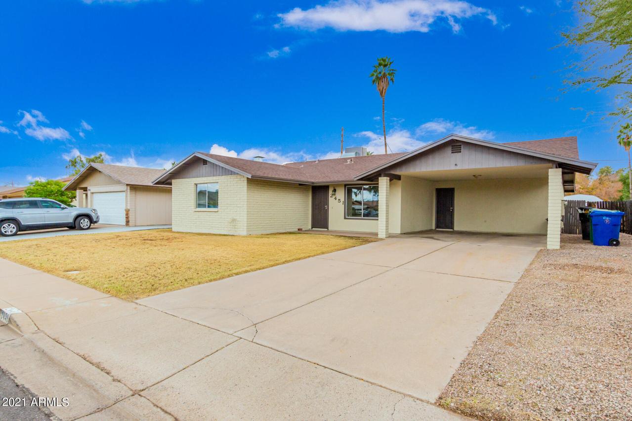2451 E Jacinto Ave., Mesa, AZ 85204